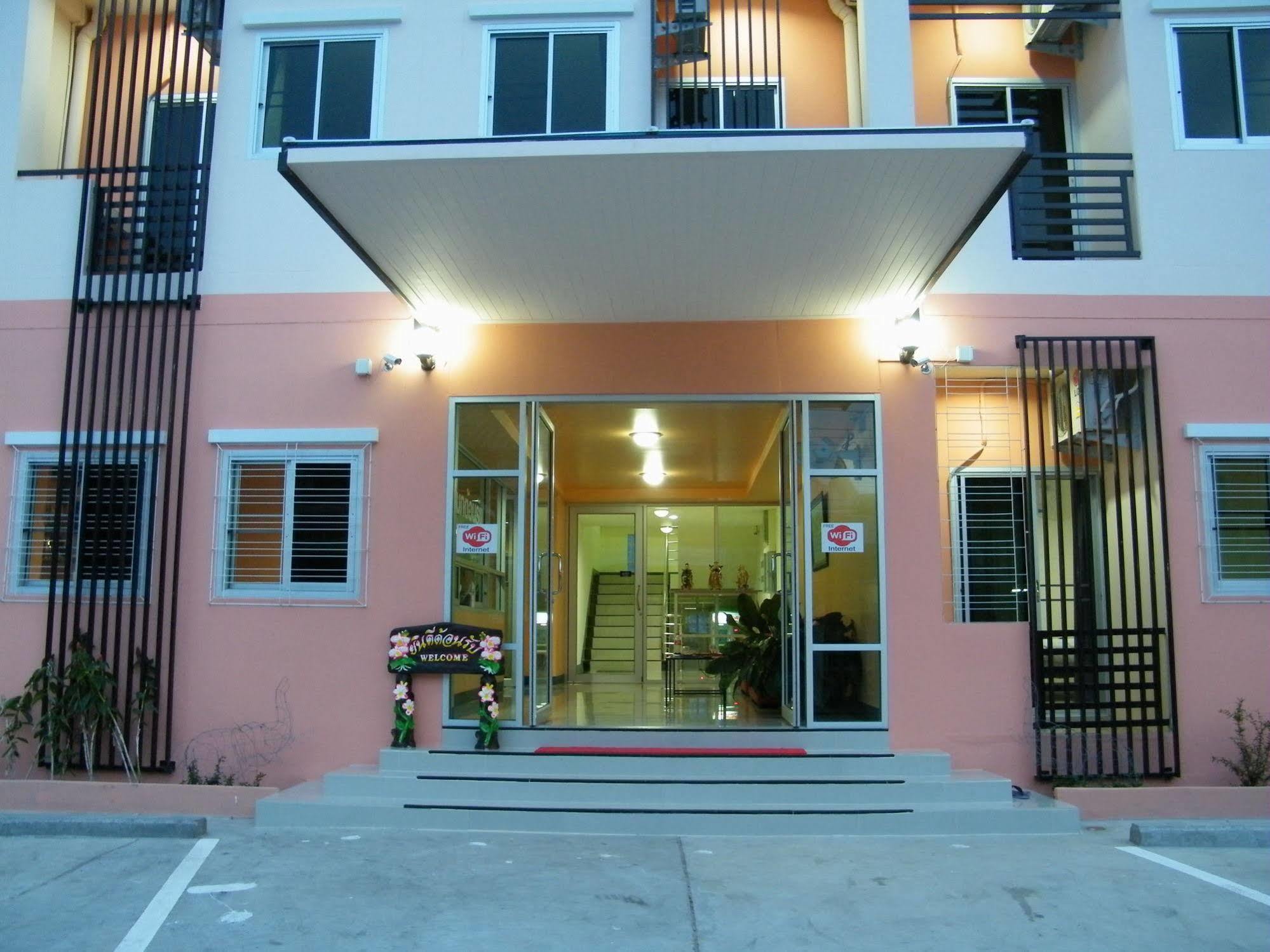 Fundee 1 Mansion Hotel Ubon Ratchathani Exterior photo