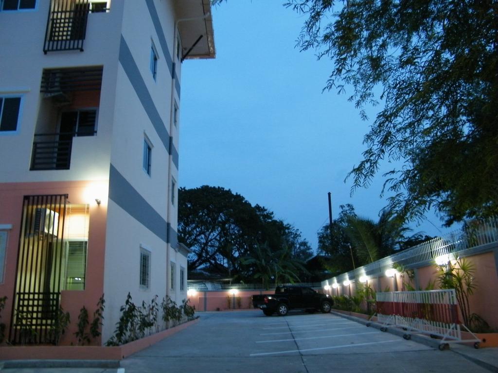 Fundee 1 Mansion Hotel Ubon Ratchathani Exterior photo